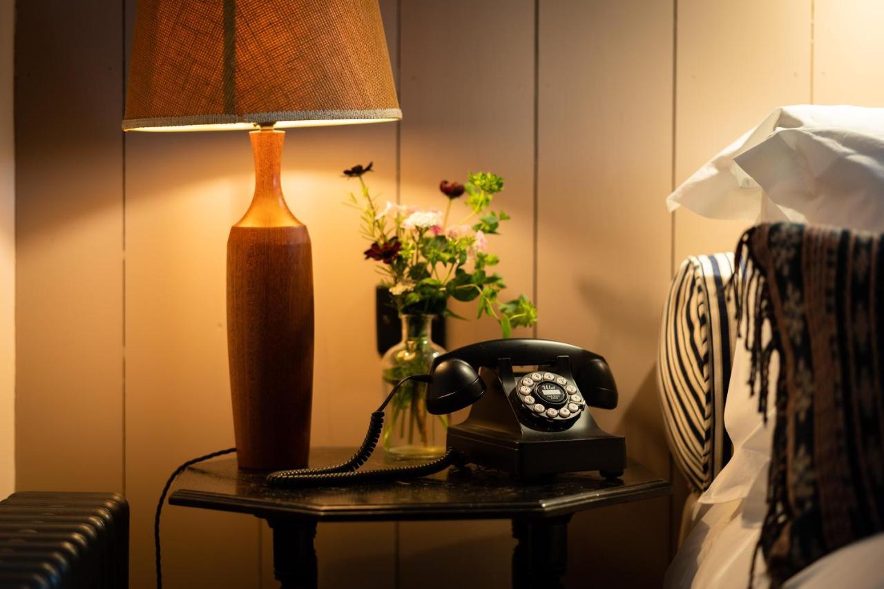 Royal Oak Ramsden Hotel Kültér fotó